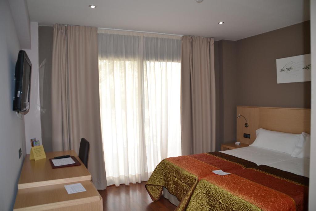 Hotel Vilar Riu De Baix Flix Chambre photo