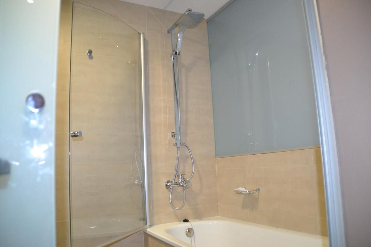 Hotel Vilar Riu De Baix Flix Extérieur photo